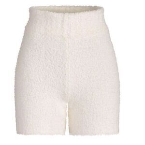 SKIMS CREAM SHERPA SHORTS